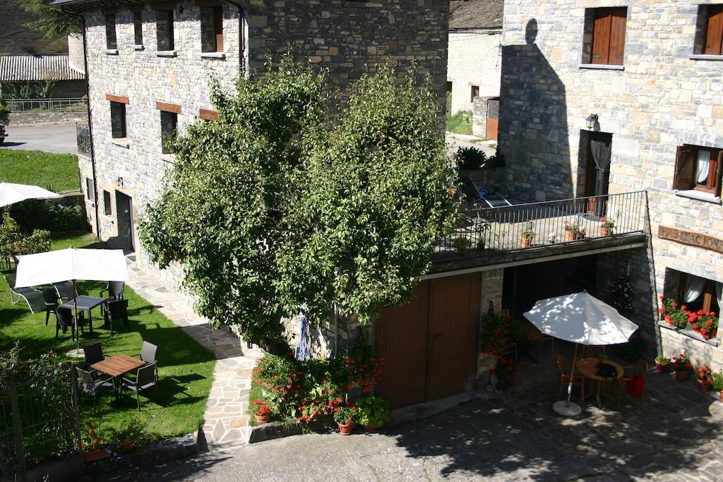 Apartamentos Casa Gallan Sarvisé Exteriér fotografie